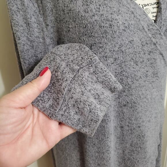 Juicy Couture Grey Open Drape Cardigan Sheer Back Panel Long Sleeve Medium - Picture 8 of 9